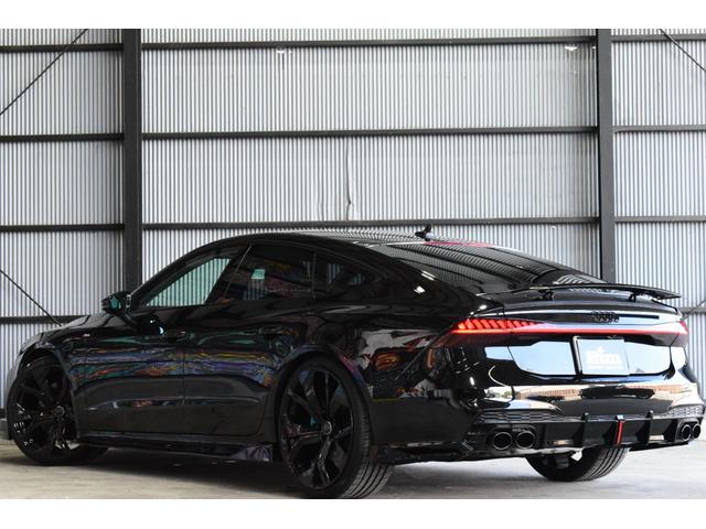 A7スポーツバック 55TFSIクワトロ デビューパッケージ 1stエディション RSタイプフロントバンパーグリル Arcn22インチAW Arcnリアデュフューザー・サイドスカート 各所ブラックアウト ローダウン テールスモークHDマトリクスLEDヘッドライト(12枚目)