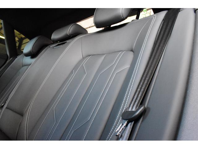 Ａ７スポーツバック ５５ＴＦＳＩクワトロ　Ｓライン　ＲＳタイプフロントバンパー・サイドステップ　Ａｒｃｎフロントリップ・サイドカナード・リアデュフューザー　Ａｒｃｎ２２インチＡＷ　ローダウン　ＨＤマトリクスＬＥＤヘッドライト　各所ブラックアウト（28枚目）