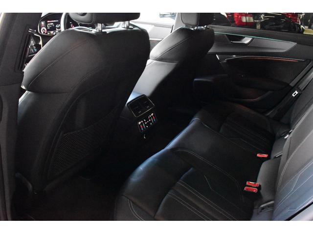 Ａ７スポーツバック ５５ＴＦＳＩクワトロ　Ｓライン　ＲＳタイプフロントバンパー・サイドステップ　Ａｒｃｎフロントリップ・サイドカナード・リアデュフューザー　Ａｒｃｎ２２インチＡＷ　ローダウン　ＨＤマトリクスＬＥＤヘッドライト　各所ブラックアウト（32枚目）