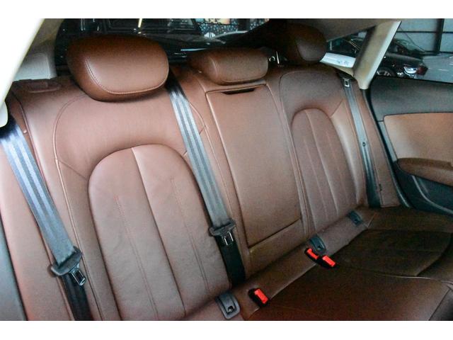 Ａ７スポーツバック ２．０ＴＦＳＩクワトロ　後期モデルＡｒｃａｎａ　Ｐｅｒｆｏｒｍａｎｃｅ　Ａｒｃｎボディキット　ＡｒｔＦｏｒｍ２０インチＡＷ　新品車高調　ＡＬＬ新品パーツカスタム　テールライトスモーク　ブラックキャリパー　ブラウンレザーシート（42枚目）