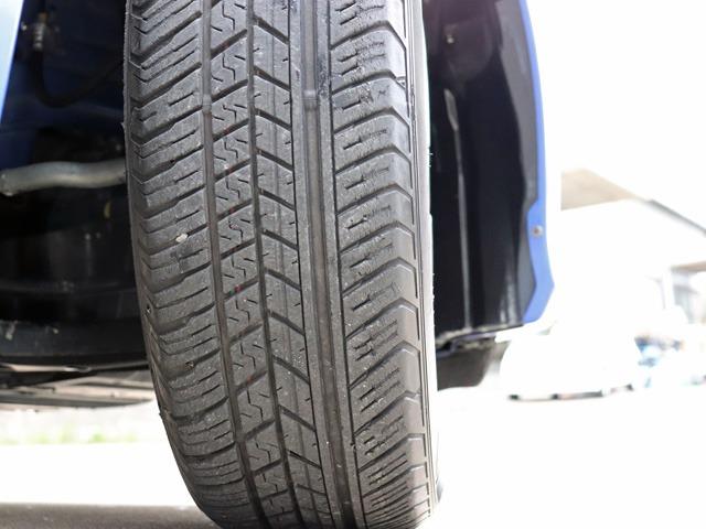 フィットハイブリッド ベースグレード 禁煙車 ワンオーナー車 塗装ハゲアセ無し 樹脂色アセ無し 下回りサビ腐食無し エンジンルームサビ腐食無し バックカメラ付き純正SDナビ ETC クルーズコントロール スペアキー付き(27枚目)