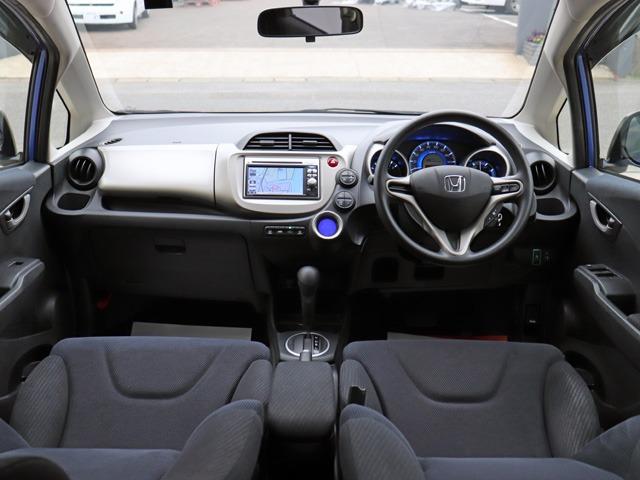 フィットハイブリッド ベースグレード 禁煙車 ワンオーナー車 塗装ハゲアセ無し 樹脂色アセ無し 下回りサビ腐食無し エンジンルームサビ腐食無し バックカメラ付き純正SDナビ ETC クルーズコントロール スペアキー付き(36枚目)