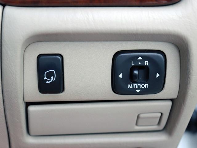 プログレ ＮＣ２５０　プライムセレクション　屋根下保管車両　禁煙車　後期モデル　フロントバックカメラ付き純正ナビ　コンビハンドル　コンビシフトノブ　車検整備付　新品タイヤ交換付　ＥＴＣ　前後コーナーセンサー　新品タイヤ（49枚目）