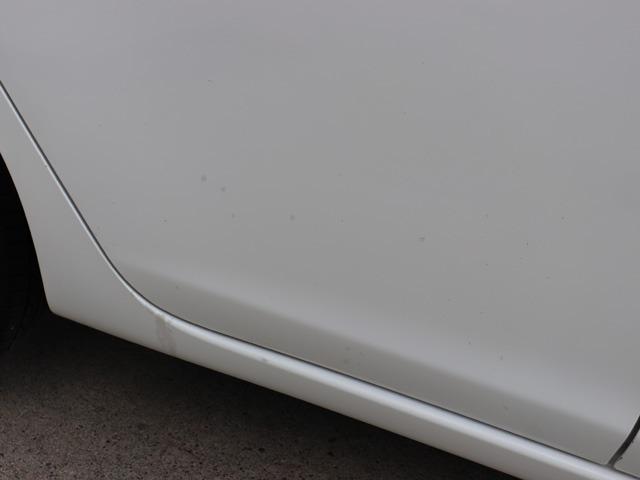 ミライース X 禁煙車 塗装アセ無し ヘッドライト黄ばみ濁り無し エンジンルームサビ腐食無し アップルカープレイ対応ディスプレイオーディオ ETC 社外14インチアルミ スペアキー付 エコアイドル付(27枚目)