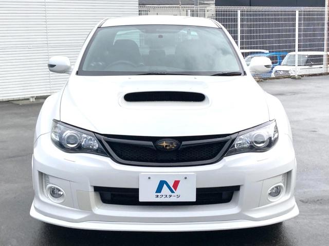 ＷＲＸ　ＳＴｉ　前期Ｃ型　６速ＭＴ　エアロ　大型リヤスポイラー　レカロシート　ＳＴＩタワーバー　Ｄｅｆｉ製追加メーター　カロッツェリアナビ　フルセグ　ＥＴＣ　スマートキー　ＨＩＤヘッド　純正１８インチアルミ(16枚目)