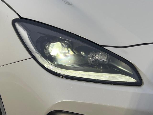 ＧＲ８６ ＲＺ　６速ＭＴ　ＨＫＳ製マフラー　ＳＤナビ　バックカメラ　前席シートヒーター　革／ウルトラスエードコンビシート　ステアリング連動ＬＥＤヘッド　純正１８インチアルミ　スマートキー　ＥＴＣ（12枚目）