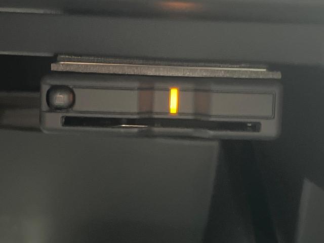 BRZ S アイサイト カロッツェリア9型サイバーナビ LEDアクセサリーライナー バックカメラ ETC ドラレコ シートヒーター 純正18インチアルミ スマートキー パドルシフト デュアルオートエアコン(9枚目)