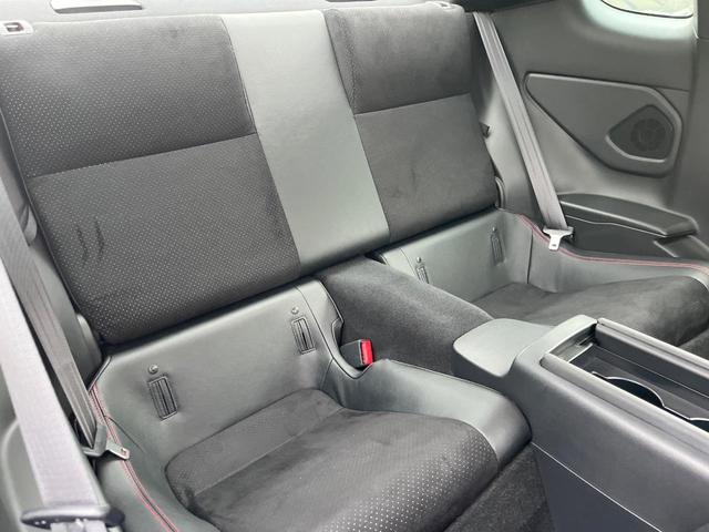 BRZ S アイサイト カロッツェリア9型サイバーナビ LEDアクセサリーライナー バックカメラ ETC ドラレコ シートヒーター 純正18インチアルミ スマートキー パドルシフト デュアルオートエアコン(12枚目)