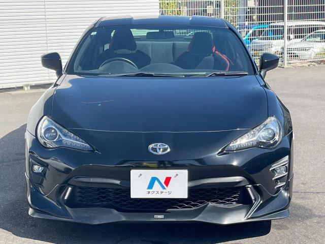 ８６ ＧＴ　後期型　ＴＲＤエアロ＆４本出しマフラー　６速ＭＴ　純正ＳＤナビ　ＥＴＣ　クルーズコントロール　スマートキー　ＬＥＤヘッドライト　クルーズコントロール　純正１７インチアルミホイール（13枚目）