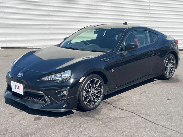 ８６ ＧＴ　後期型　ＴＲＤエアロ＆４本出しマフラー　６速ＭＴ　純正ＳＤナビ　ＥＴＣ　クルーズコントロール　スマートキー　ＬＥＤヘッドライト　クルーズコントロール　純正１７インチアルミホイール（22枚目）