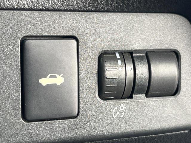 ８６ ＧＴ　後期型　ＴＲＤエアロ＆４本出しマフラー　６速ＭＴ　純正ＳＤナビ　ＥＴＣ　クルーズコントロール　スマートキー　ＬＥＤヘッドライト　クルーズコントロール　純正１７インチアルミホイール（37枚目）