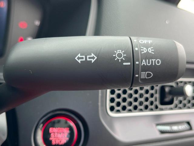 シビック タイプR SPOON製ダウンサス OPワイヤレス充電器 タクティカルスポイラーマウント 純正ナビ バックカメラ ETC ドライブレコーダー 専用スポーツシート ブレンボキャリパー 純正19インチアルミ(40枚目)