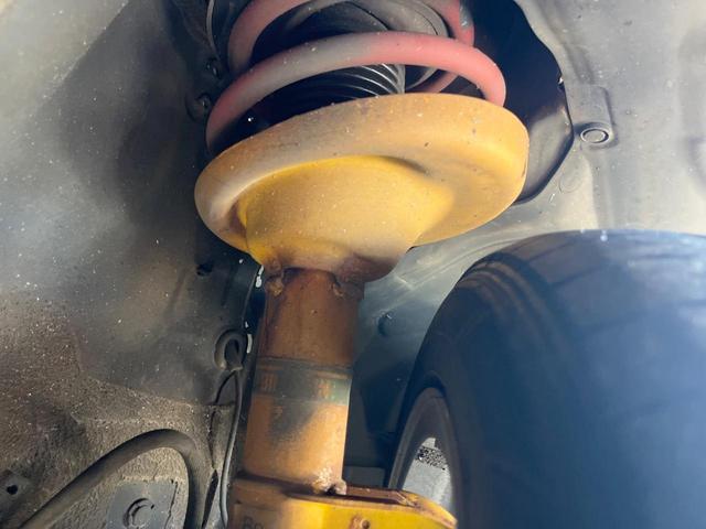 レヴォーグ 1.6STIスポーツアイサイト アドバンスドセイフティPKG 純正SDナビ サイド/バックカメラ LEDライナー メモリー付きパワーシート ボルドー/ブラックツートン革スポーツシート LEDヘッド 純正18インチアルミ ETC(20枚目)