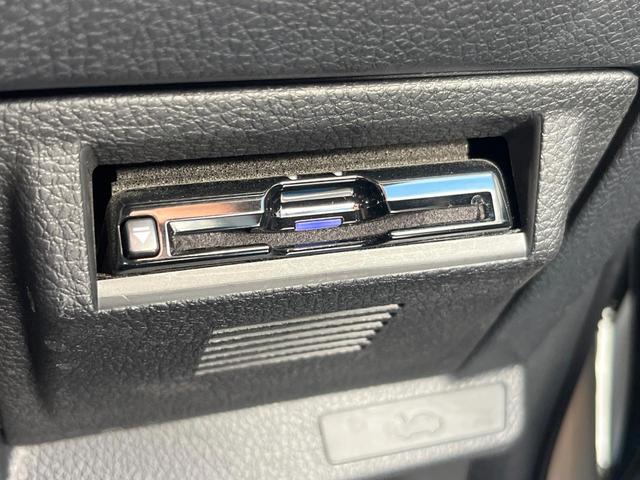 レヴォーグ 1.6STIスポーツアイサイト アドバンスドセイフティPKG 純正SDナビ サイド/バックカメラ LEDライナー メモリー付きパワーシート ボルドー/ブラックツートン革スポーツシート LEDヘッド 純正18インチアルミ ETC(21枚目)