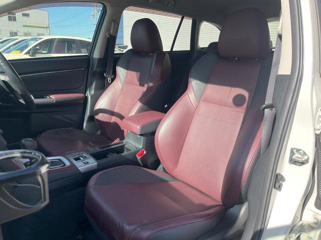 レヴォーグ 1.6STIスポーツアイサイト アドバンスドセイフティPKG 純正SDナビ サイド/バックカメラ LEDライナー メモリー付きパワーシート ボルドー/ブラックツートン革スポーツシート LEDヘッド 純正18インチアルミ ETC(33枚目)