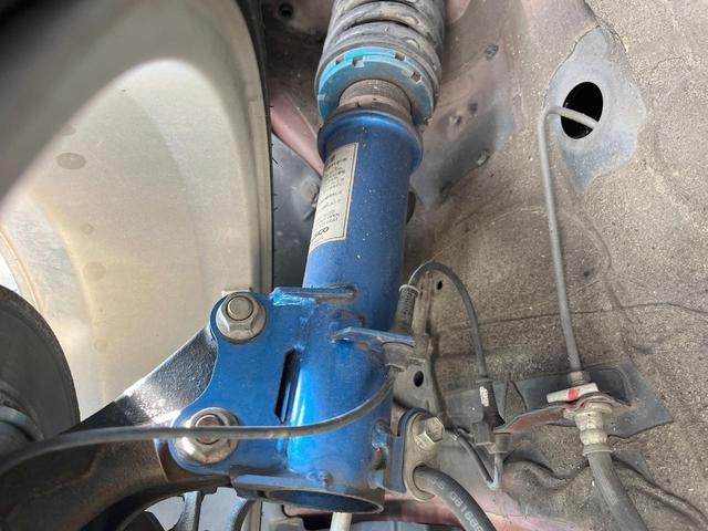 スイフトスポーツ ベースグレード 6MT 純正フルエアロ MONSTERSPORTマフラー CUSCO車高調 零1000パワーチャンバー 純正ナビ 全方位モニター セーフティサポート シートヒーター 純正17インチアルミ(7枚目)