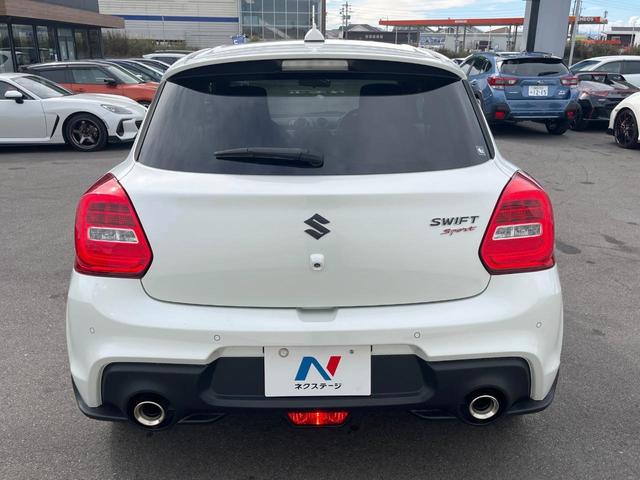 安心の最長１０年・走行無制限保証（有償）をご用意。保証内容も充実はもちろん、無料点検＆オイル交換や、年中無休の全国・２４時間ロードサービスも付帯されておりますのでご安心下さい。