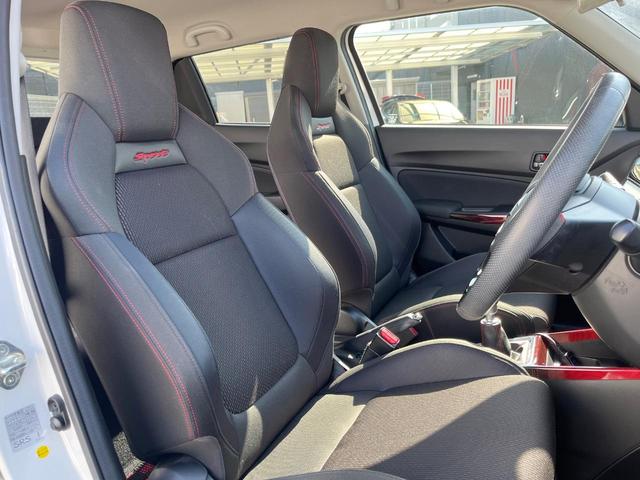 スイフトスポーツ ベースグレード　６速ＭＴ　ロッソモデロマフラー　ＳＤナビ　バックカメラ　ＥＴＣ　シートヒーター　専用スポーツシート　１７インチアルミホイール　クルーズコントロール　スマートキー（9枚目）