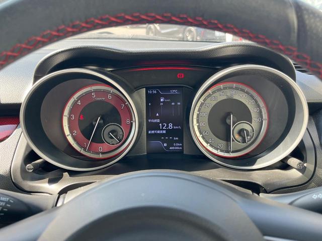 スイフトスポーツ ベースグレード　６速ＭＴ　ロッソモデロマフラー　ＳＤナビ　バックカメラ　ＥＴＣ　シートヒーター　専用スポーツシート　１７インチアルミホイール　クルーズコントロール　スマートキー（45枚目）