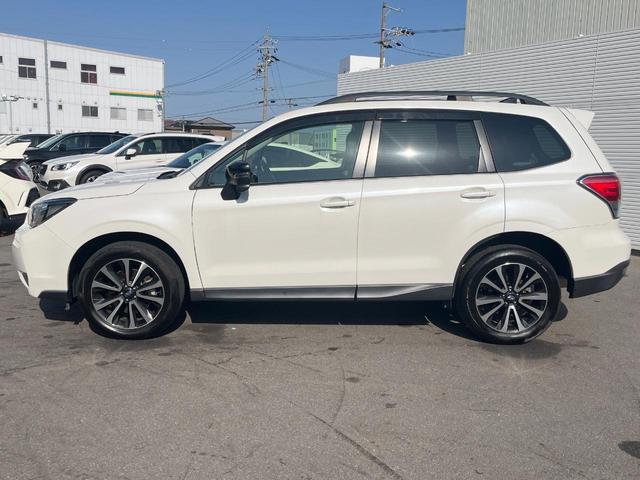 フォレスター ２．０ＸＴ　アイサイト　スマートエディション　後期型　ルーフレール　ＬＥＤアクセサリーライナー　純正ＳＤナビ　バックカメラ　ドライブレコーダー　ＥＴＣ　シートヒーター　ハーフレザーシート　ＬＥＤヘッドライト　純正１８インチアルミホイール（17枚目）