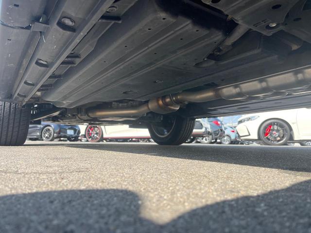 フォレスター ２．０ＸＴ　アイサイト　スマートエディション　後期型　ルーフレール　ＬＥＤアクセサリーライナー　純正ＳＤナビ　バックカメラ　ドライブレコーダー　ＥＴＣ　シートヒーター　ハーフレザーシート　ＬＥＤヘッドライト　純正１８インチアルミホイール（31枚目）