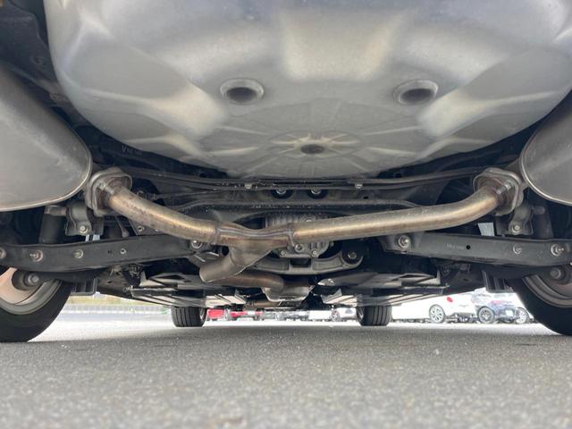 レヴォーグ 1.6GTアイサイト スマートエディション 後期F型 アイサイトセイフティプラス 純正SDナビ F/S/バックカメラ LEDライナー 前席シートヒーター 運転席パワーシート LEDヘッドライト 純正17インチアルミ ETC ドラレコ(19枚目)