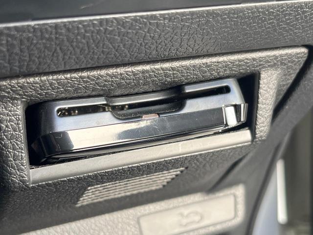 WRX S4 2.0GT-Sアイサイト 後期型 STIスタイルパッケージ LEDライナー セーフティプラス 純正8型ナビ フロント・サイド・バックカメラ ドライブレコーダー シートヒーター パワーシート ビルシュタインサス 純正18アルミ(42枚目)