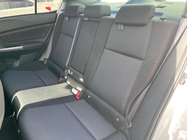 WRX S4 2.0GTアイサイト アドバンスドセーフティパッケージ 純正SDナビ サイド・バックカメラ ドライブレコーダー パワーシート LEDアクセサリーライナー トランクスポイラー LEDヘッドライト 純正18インチアルミホイール(32枚目)