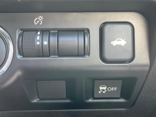 WRX S4 2.0GTアイサイト アドバンスドセーフティパッケージ 純正SDナビ サイド・バックカメラ ドライブレコーダー パワーシート LEDアクセサリーライナー トランクスポイラー LEDヘッドライト 純正18インチアルミホイール(36枚目)