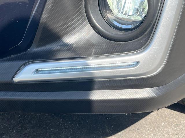 ＸＶ アドバンス　セーフティプラス　純正ＳＤナビ　サイド・バックカメラ　前後ドラレコ　ＥＴＣ　パワーシート　ＬＥＤアクセサリーライナー　ＬＥＤヘッドライト＆フォグライト　純正１７インチアルミホイール（15枚目）