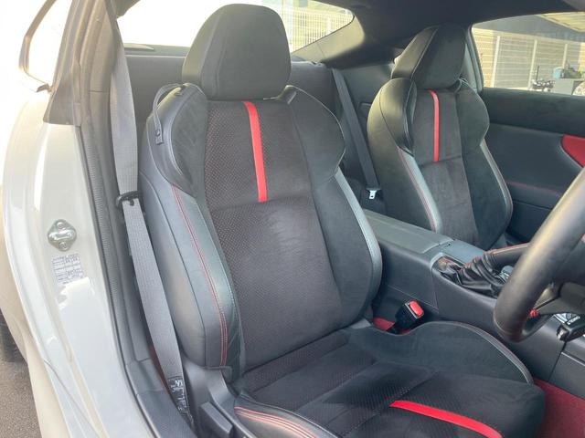 GR86 RZ 6速MT 純正SDナビ バックカメラ 純正ドライブレコーダー ETC クルーズコントロール シートヒーター付きスポーツシート 純正18インチアルミホイール LEDヘッドライト LSD スマートキー(9枚目)