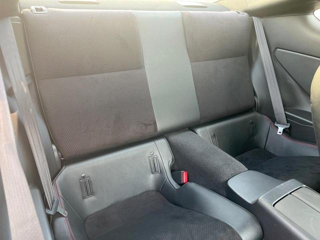 GR86 RZ 6速MT 純正SDナビ バックカメラ 純正ドライブレコーダー ETC クルーズコントロール シートヒーター付きスポーツシート 純正18インチアルミホイール LEDヘッドライト LSD スマートキー(10枚目)