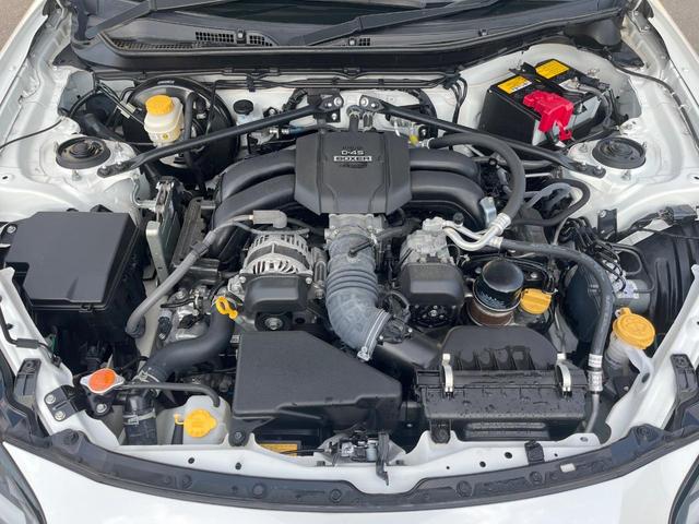 GR86 RZ 6速MT 純正SDナビ バックカメラ 純正ドライブレコーダー ETC クルーズコントロール シートヒーター付きスポーツシート 純正18インチアルミホイール LEDヘッドライト LSD スマートキー(18枚目)