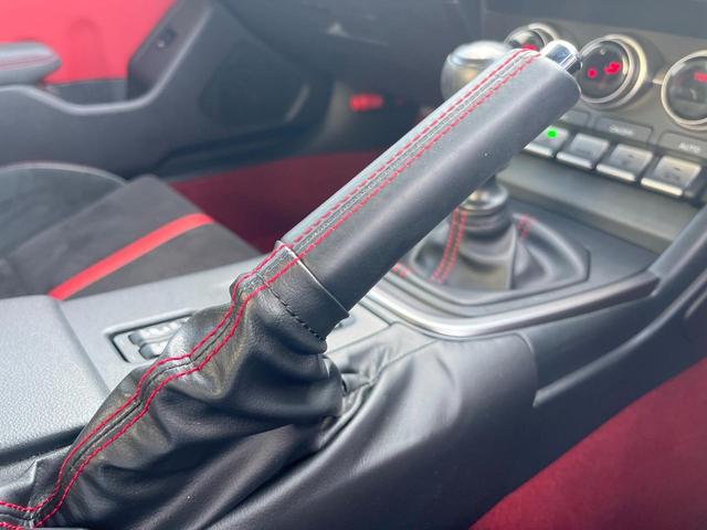 GR86 RZ 6速MT 純正SDナビ バックカメラ 純正ドライブレコーダー ETC クルーズコントロール シートヒーター付きスポーツシート 純正18インチアルミホイール LEDヘッドライト LSD スマートキー(42枚目)