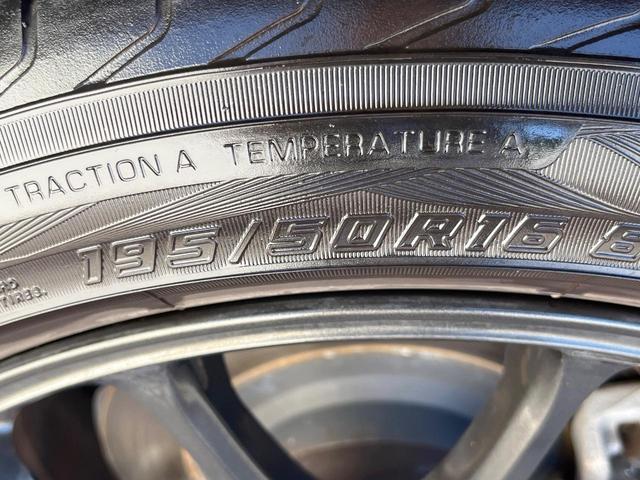 ロードスター 990S 6速MT ブレンボキャリパー RAYS製16インチアルミホイール ダークブルーソフトトップ ETC アドバンストセーフティ ブラインドスポットモニター スマートキー LEDヘッドライト(29枚目)