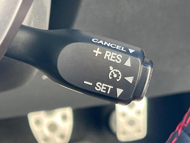 BRZ S 6速MT SDナビ バックカメラ STIスポーツ専用純正18インチアルミホイール クルーズコントロール ETC シートヒーター 革/スエードコンビシート LEDヘッドライト スマートキー(6枚目)