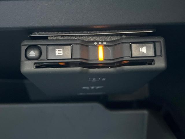 BRZ S 6速MT SDナビ バックカメラ STIスポーツ専用純正18インチアルミホイール クルーズコントロール ETC シートヒーター 革/スエードコンビシート LEDヘッドライト スマートキー(7枚目)