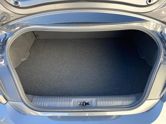 BRZ S 6速MT SDナビ バックカメラ STIスポーツ専用純正18インチアルミホイール クルーズコントロール ETC シートヒーター 革/スエードコンビシート LEDヘッドライト スマートキー(11枚目)