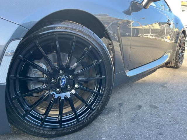 BRZ S 6速MT SDナビ バックカメラ STIスポーツ専用純正18インチアルミホイール クルーズコントロール ETC シートヒーター 革/スエードコンビシート LEDヘッドライト スマートキー(12枚目)