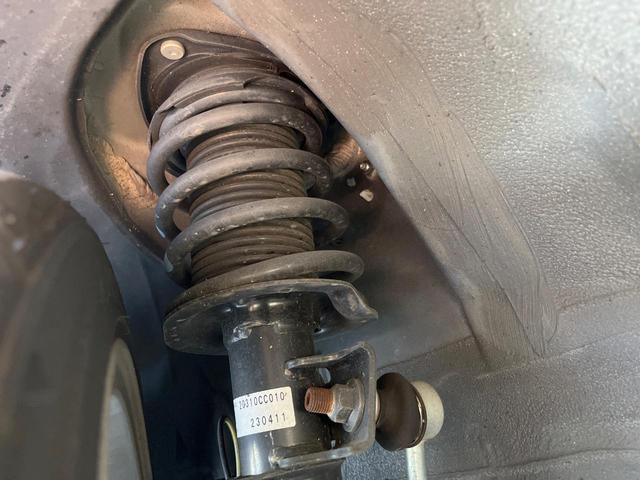 BRZ S 6速MT SDナビ バックカメラ STIスポーツ専用純正18インチアルミホイール クルーズコントロール ETC シートヒーター 革/スエードコンビシート LEDヘッドライト スマートキー(20枚目)