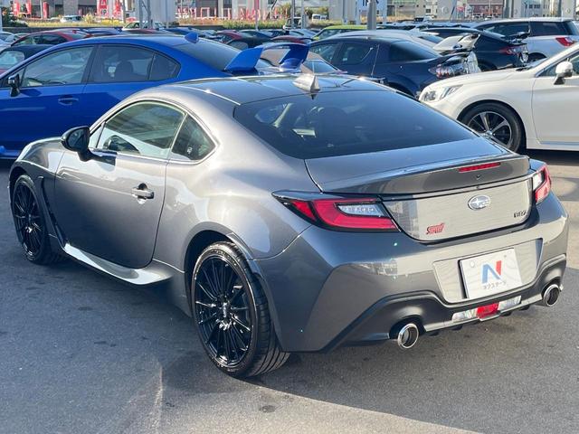BRZ S 6速MT SDナビ バックカメラ STIスポーツ専用純正18インチアルミホイール クルーズコントロール ETC シートヒーター 革/スエードコンビシート LEDヘッドライト スマートキー(22枚目)