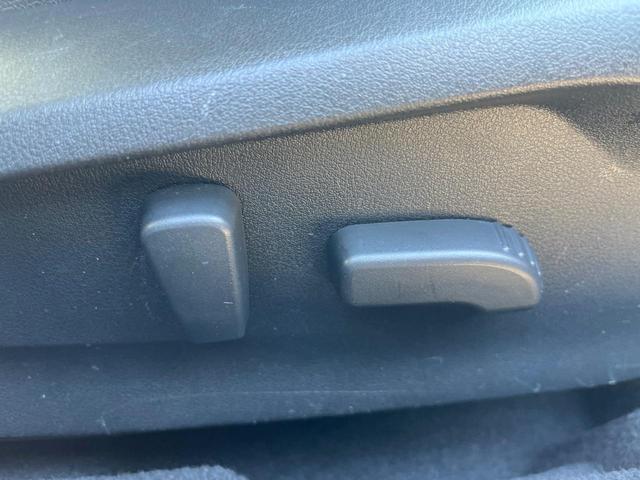 インプレッサスポーツ １．６ｉ－Ｌアイサイト　黒革シート　アイサイトセイフティプラス　ＳＤナビ　サイドカメラ　シートヒーター　パワーシート　ＬＥＤヘッド　スマートキー　純正１６インチアルミ　ＥＴＣ（9枚目）