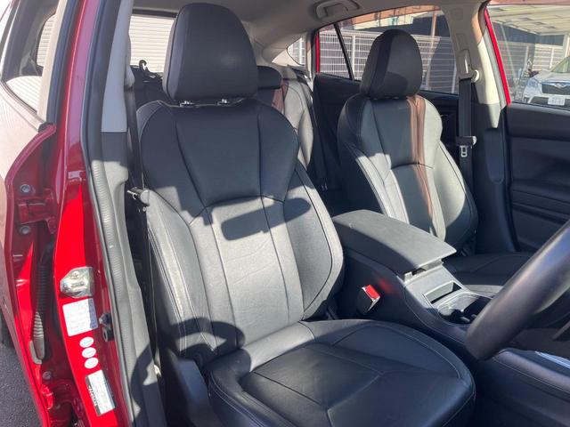 インプレッサスポーツ １．６ｉ－Ｌアイサイト　黒革シート　アイサイトセイフティプラス　ＳＤナビ　サイドカメラ　シートヒーター　パワーシート　ＬＥＤヘッド　スマートキー　純正１６インチアルミ　ＥＴＣ（10枚目）