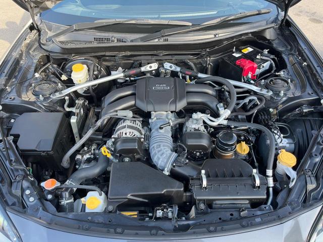 BRZ S 6速MT STIエアロパッケージ STIマフラー 純正9型ナビ バックカメラ ドライブレコーダー シートヒーター STIフレキシブルVバー STIフェンダーガーニッシュ トランクスポイラー(20枚目)