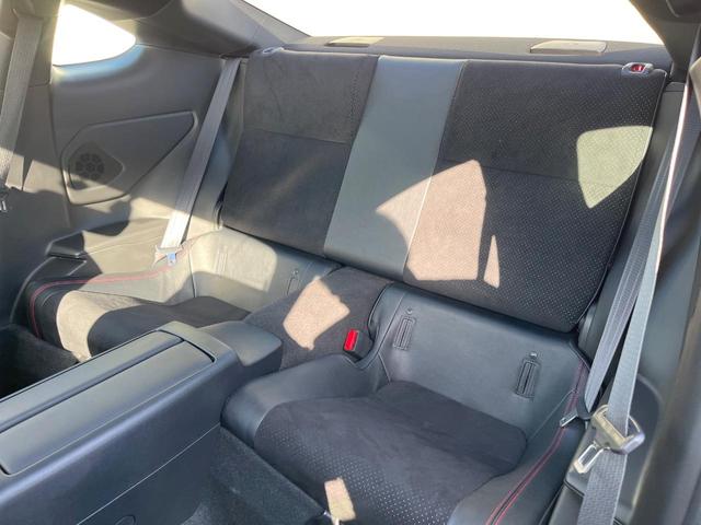 BRZ S 6速MT STIエアロパッケージ STIマフラー 純正9型ナビ バックカメラ ドライブレコーダー シートヒーター STIフレキシブルVバー STIフェンダーガーニッシュ トランクスポイラー(39枚目)