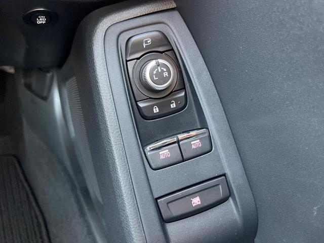 BRZ S 6速MT STIエアロパッケージ STIマフラー 純正9型ナビ バックカメラ ドライブレコーダー シートヒーター STIフレキシブルVバー STIフェンダーガーニッシュ トランクスポイラー(48枚目)