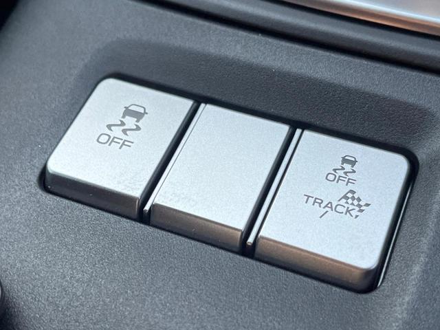 BRZ S 6速MT STIエアロパッケージ STIマフラー 純正9型ナビ バックカメラ ドライブレコーダー シートヒーター STIフレキシブルVバー STIフェンダーガーニッシュ トランクスポイラー(52枚目)