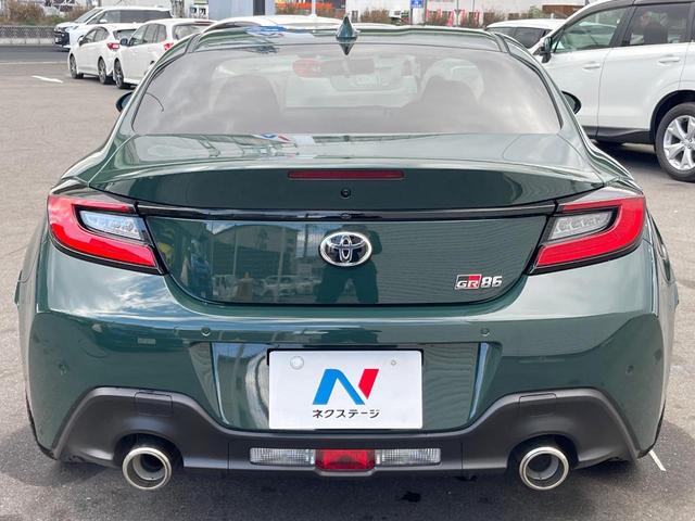 GR86 RZ リッジグリーンリミテッド 200台抽選限定車 ブレンボキャリパー&ブロンズホイール 専用ブラック・タンスポーツシート 9型カロッツェリアナビ バックカメラ ETC シートヒーター クルーズコントロール LEDヘッドライト(15枚目)