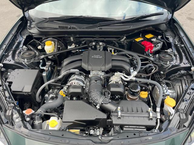 GR86 RZ リッジグリーンリミテッド 200台抽選限定車 ブレンボキャリパー&ブロンズホイール 専用ブラック・タンスポーツシート 9型カロッツェリアナビ バックカメラ ETC シートヒーター クルーズコントロール LEDヘッドライト(18枚目)