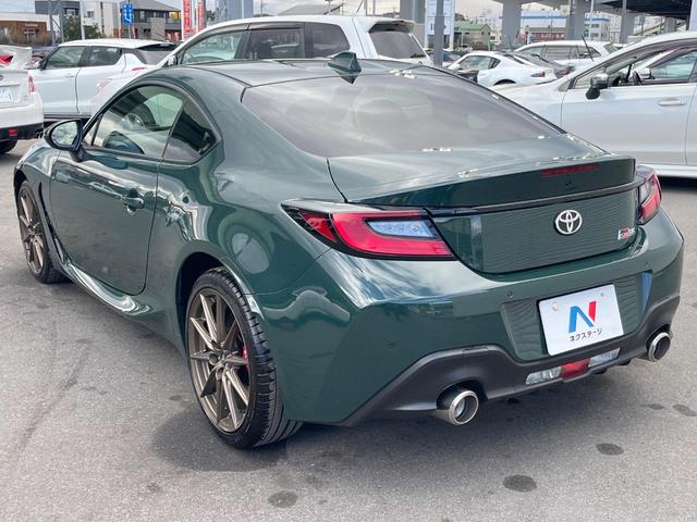 GR86 RZ リッジグリーンリミテッド 200台抽選限定車 ブレンボキャリパー&ブロンズホイール 専用ブラック・タンスポーツシート 9型カロッツェリアナビ バックカメラ ETC シートヒーター クルーズコントロール LEDヘッドライト(22枚目)